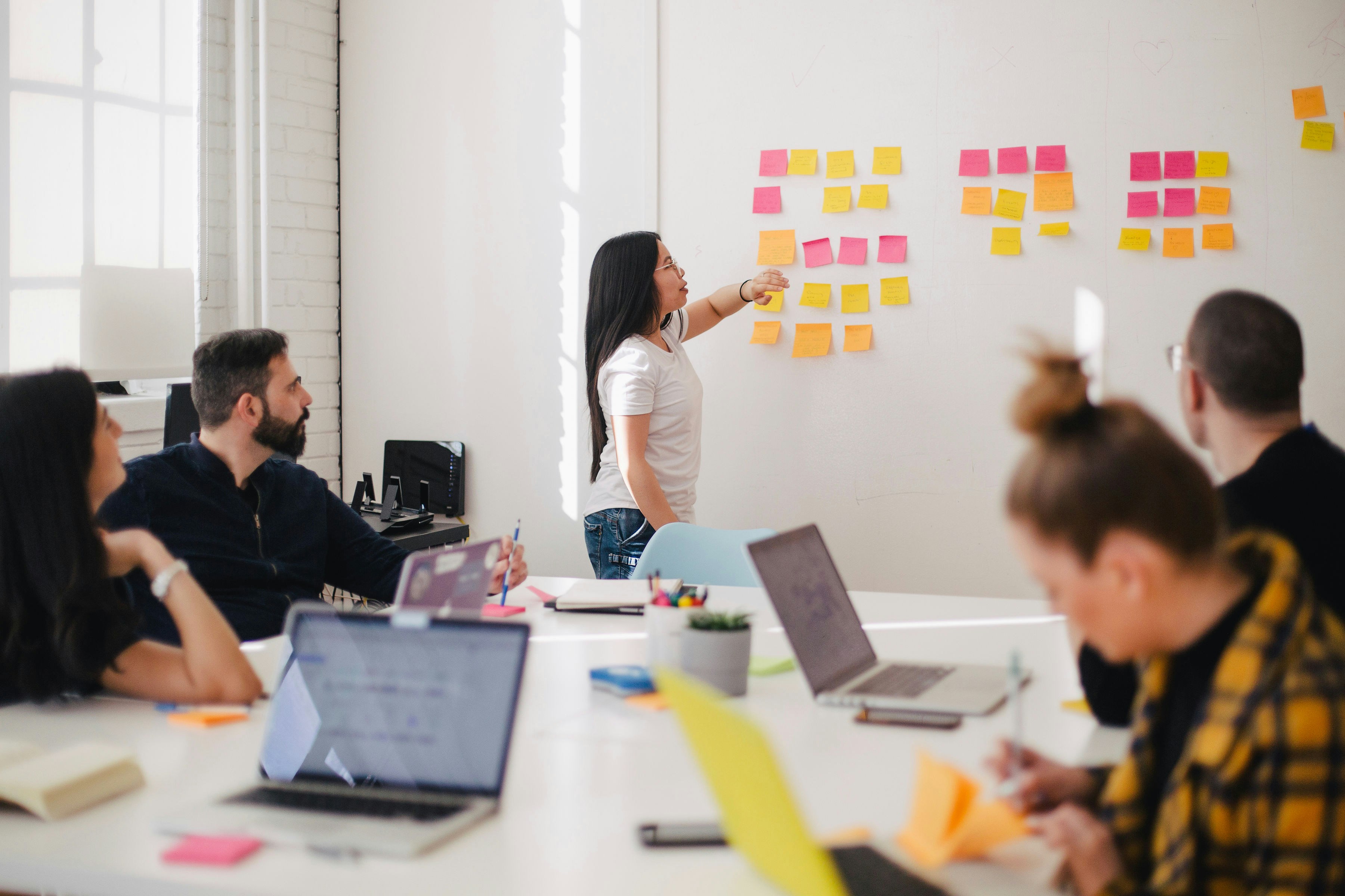 LinkedIn Launches BrandWorks to Revolutionize B2B Digital Advertising